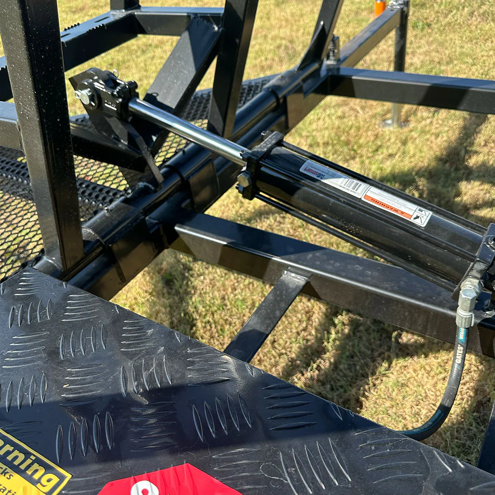 Portable Hydraulic Deer Blind Trailer - Image 8